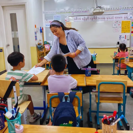 2- British International Section French School in Vietnam Boule et Billes